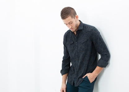 Western Arkansas Button-Up in Dark Hash Floralff cf b